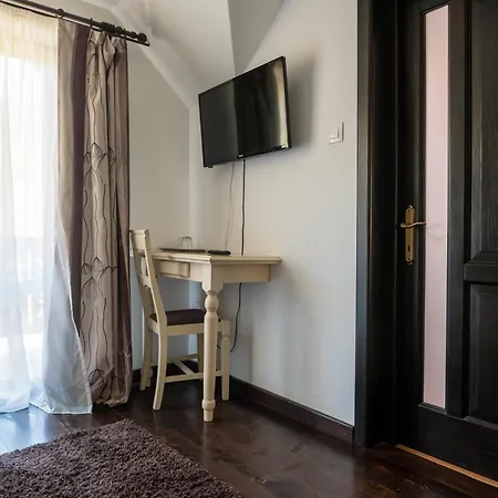 Pensiunea Maidali 3*